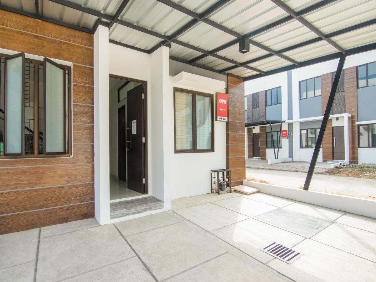 Oyo 3824 Columbus Residence J1 Telukjambe Zewnętrze zdjęcie