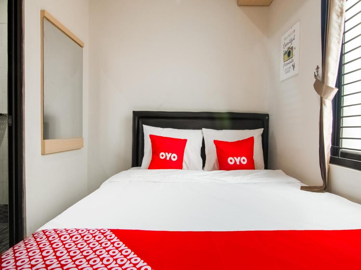 Oyo 3824 Columbus Residence J1 Telukjambe Zewnętrze zdjęcie