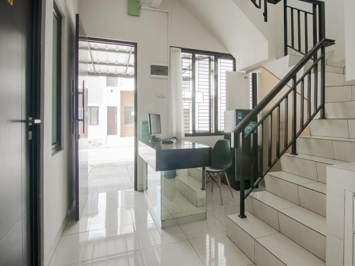 Oyo 3824 Columbus Residence J1 Telukjambe Zewnętrze zdjęcie